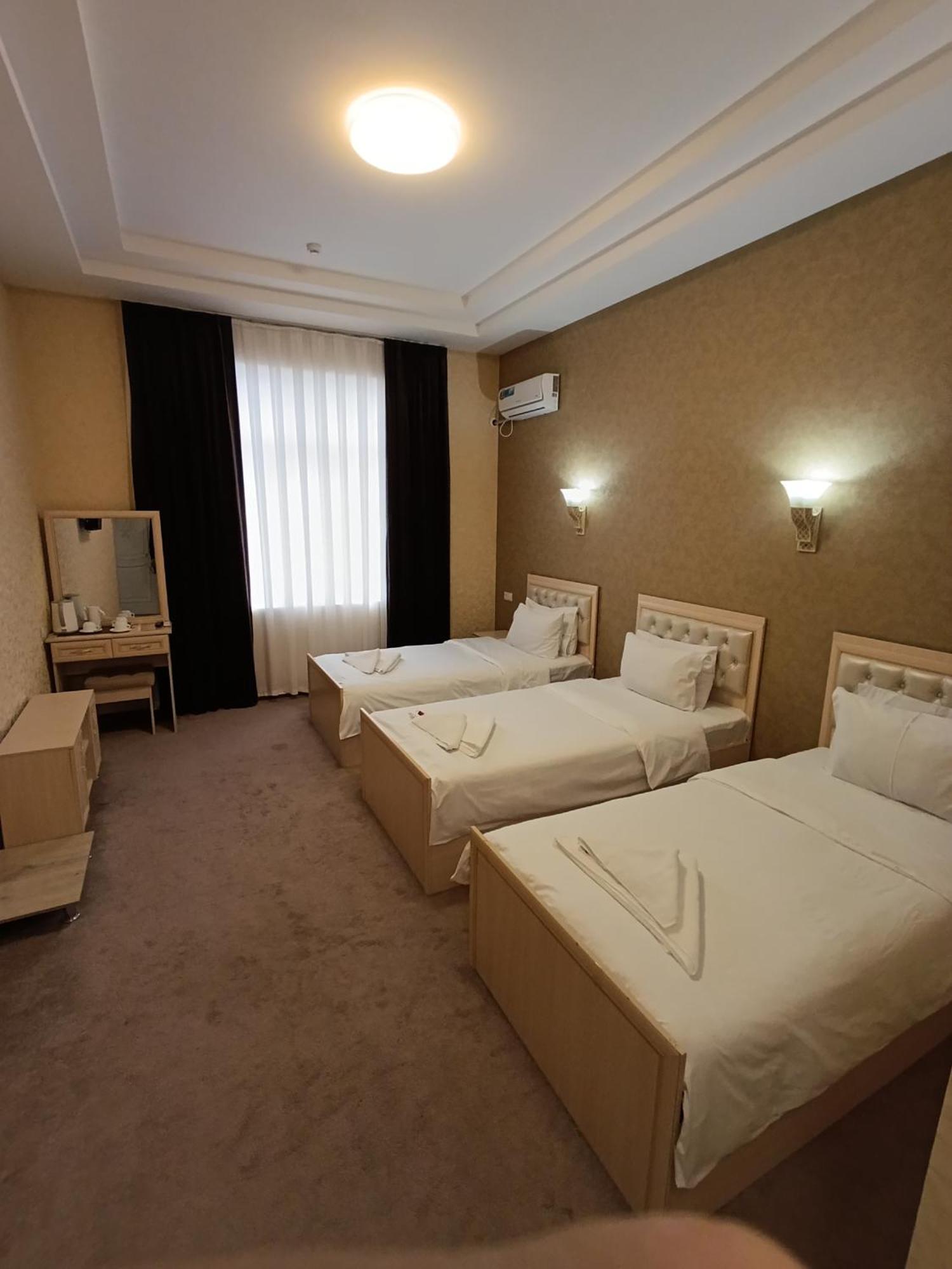 Grand Karavan Hotel Taskent Exterior foto