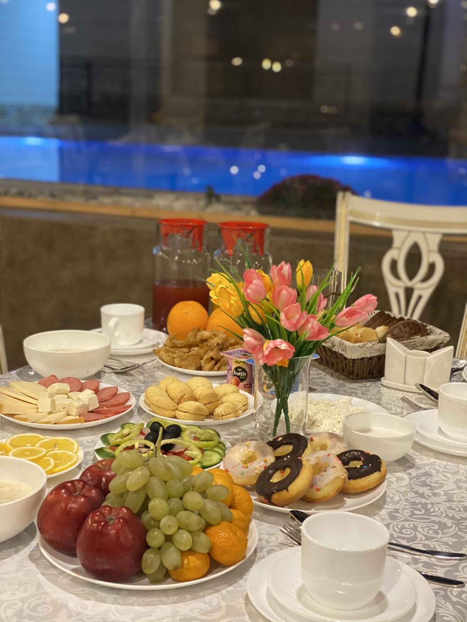 Grand Karavan Hotel Taskent Exterior foto